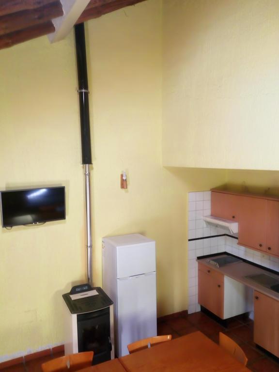 El Egio Guest House Cervera de Buitrago Bagian luar foto