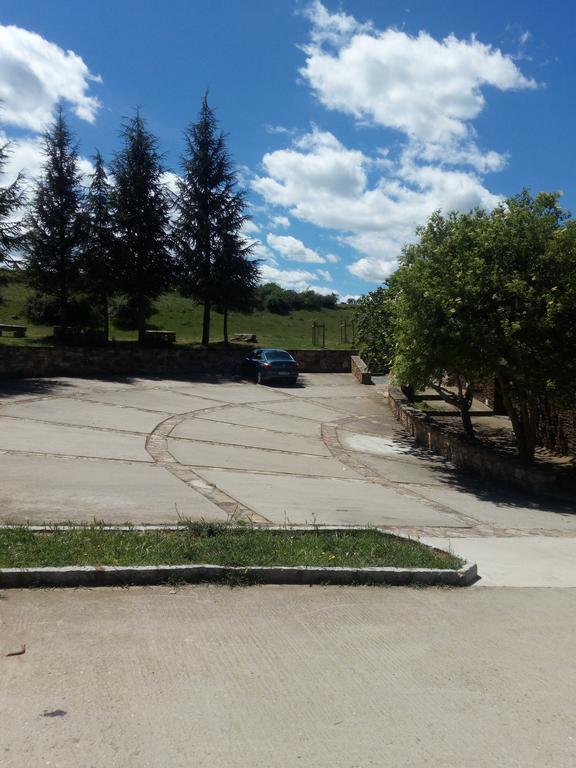 El Egio Guest House Cervera de Buitrago Bagian luar foto